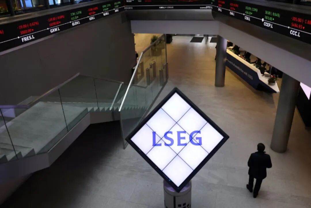 英镑GBPUSD强势信号出现！英国7月GDP大超预期，加息押注急升